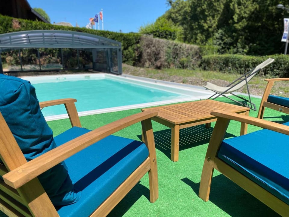 Pool view, Swimming pool