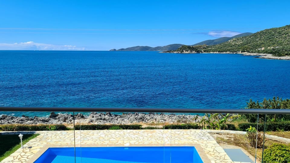 Pool view, Sea view, Swimming pool