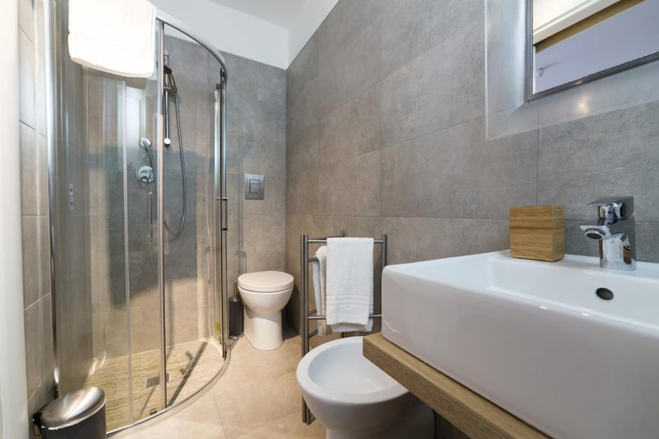 Bathroom, Other