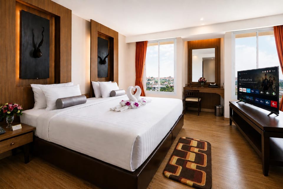 TV and multimedia, Photo of the whole room, Bedroom
