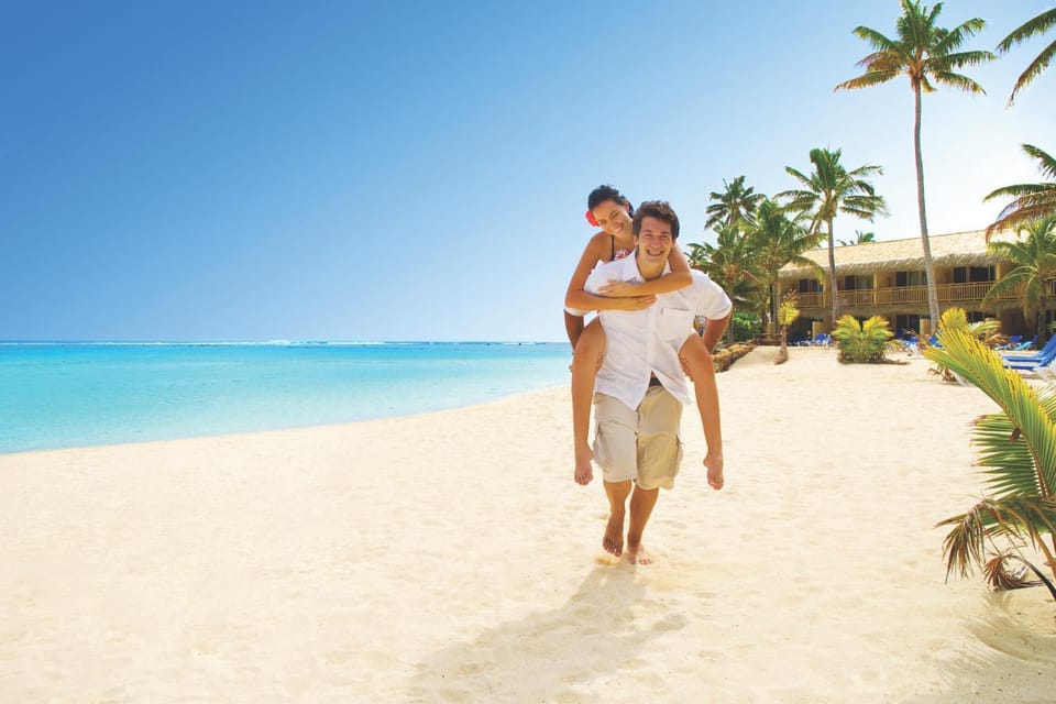 People, Beach, group of guests