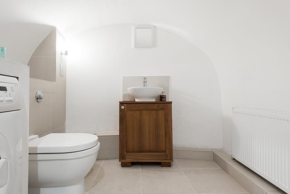 Second Nest Regents Park Apartment in City of Westminster