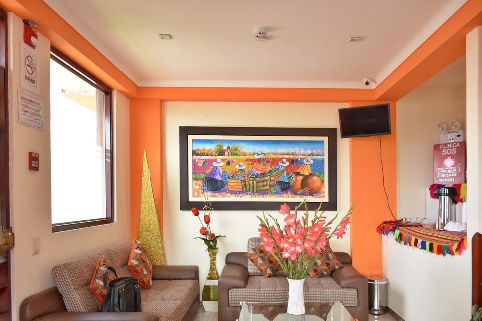 Communal lounge/ TV room, Living room, Seating area, On site