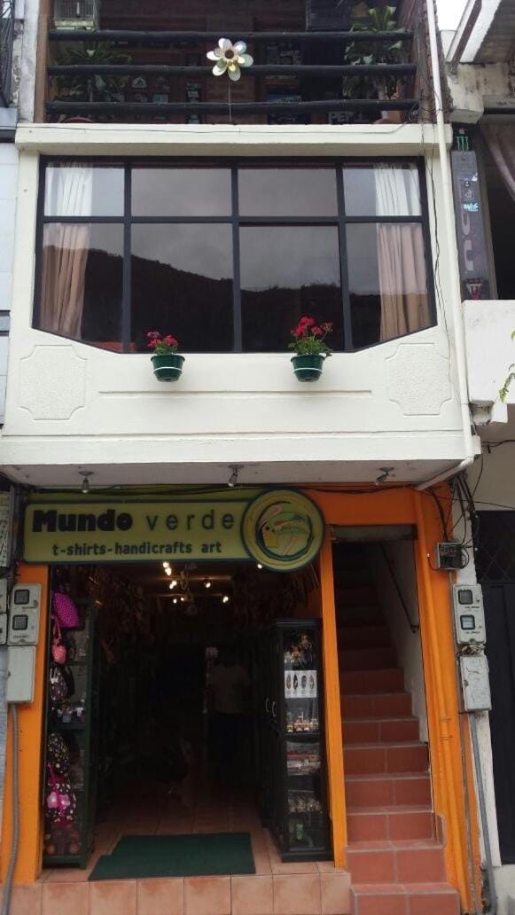 Property building, Facade/entrance, On-site shops, Lobby or reception