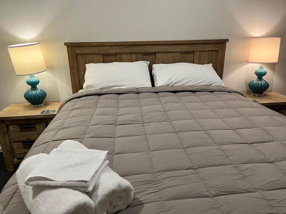 Riverton Holiday Park Campground/ 
RV Resort in Southland