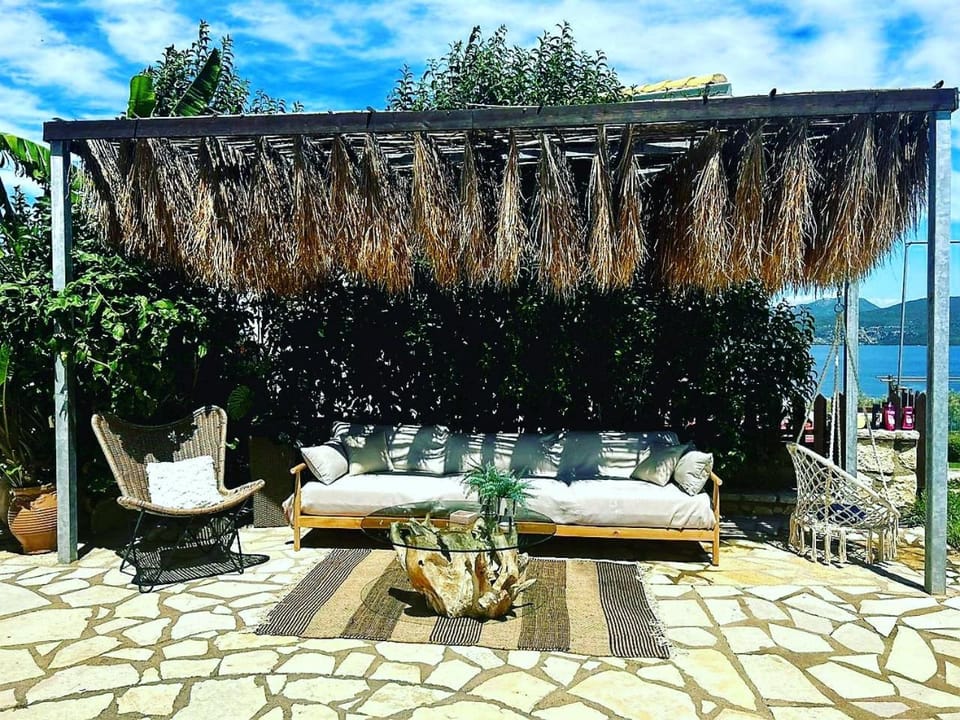 Seating area, Swimming pool