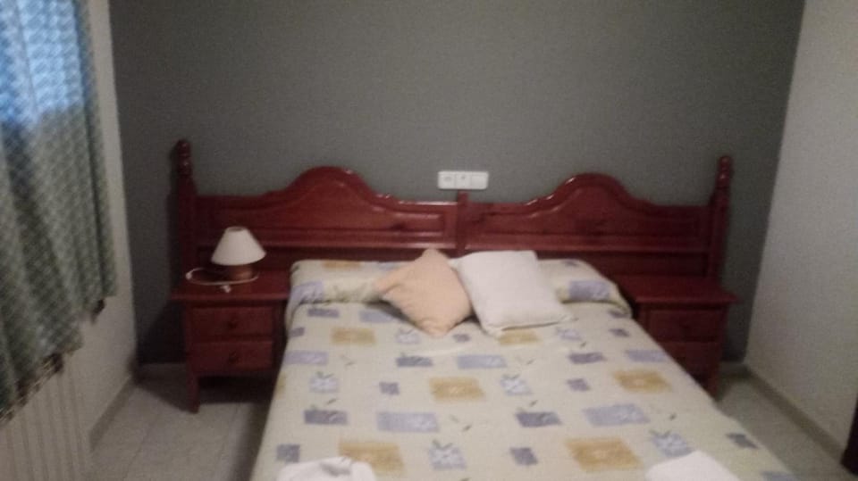Hostal Restaurante San Millan Bed and Breakfast in Aragon