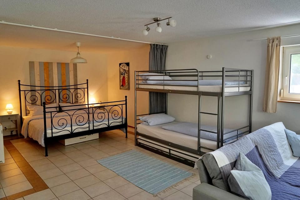 Staff, Living room, Photo of the whole room, Bedroom
