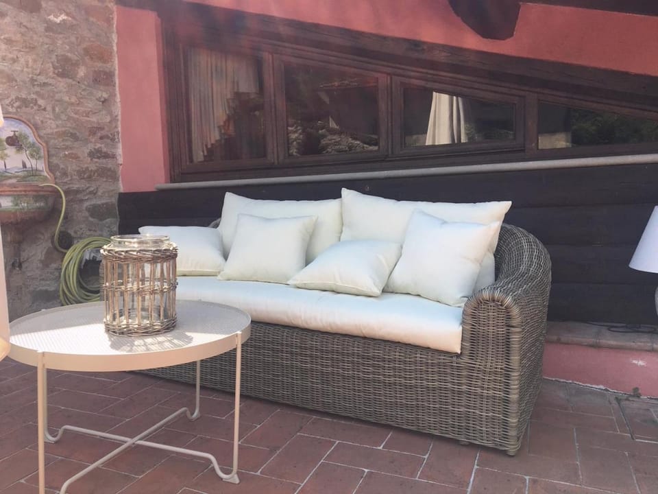 River Idyll Chalet in Bagni di Lucca