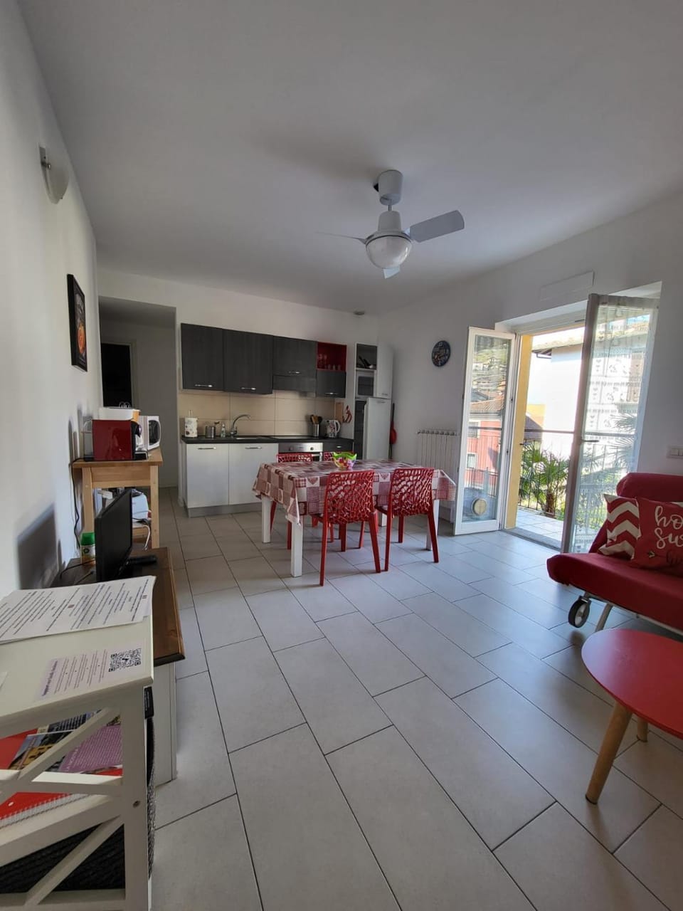 Communal lounge/ TV room, Living room