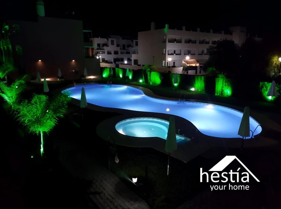 Hot Tub, Pool view, Swimming pool
