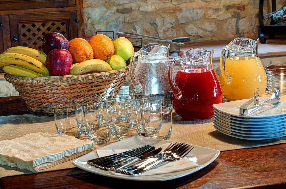Day, Decorative detail, Breakfast, Continental breakfast, Buffet breakfast, Italian breakfast