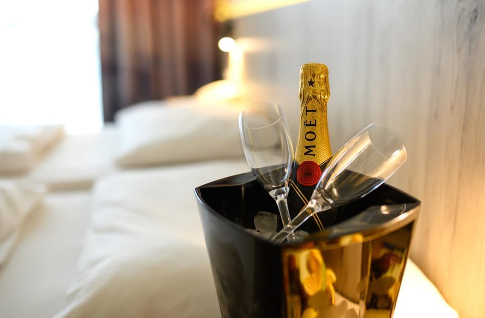 Bedroom, room service