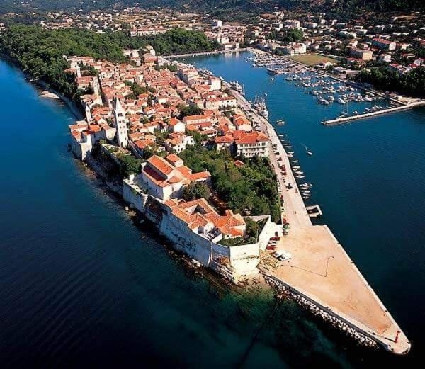 Nearby landmark, Bird's eye view, Summer