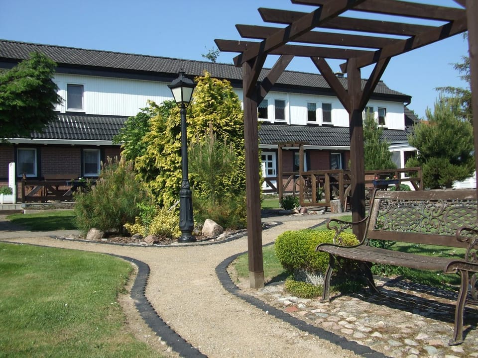 Property building, Natural landscape, Garden, Garden view
