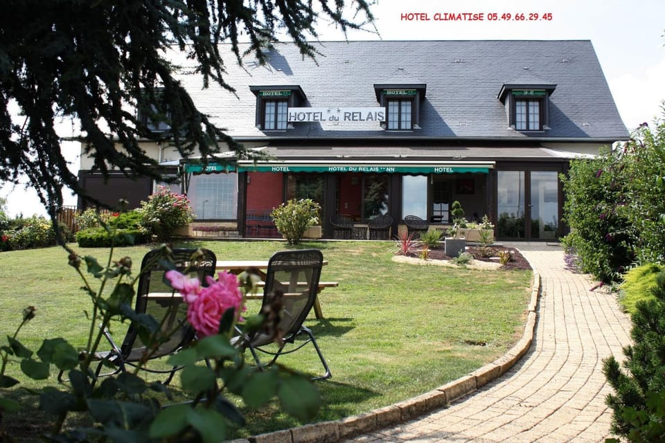 Property building, Patio, Garden, Garden