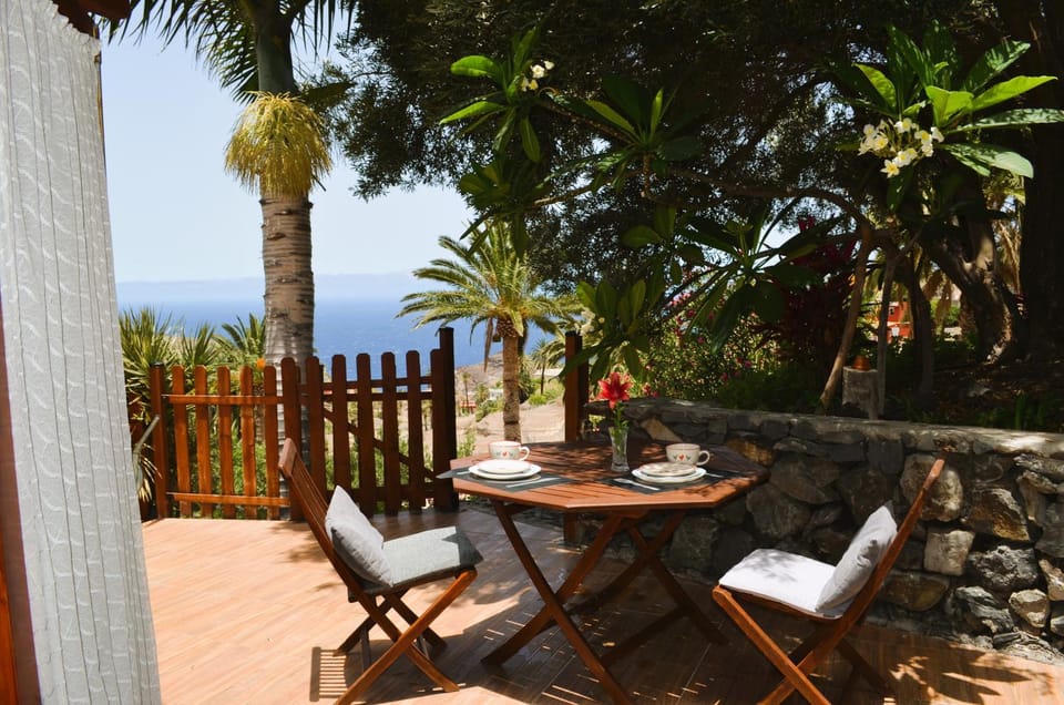 Patio, Natural landscape, Garden, View (from property/room), Garden view, Sea view