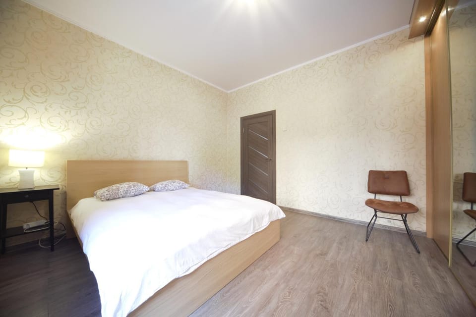 Three bedroom apt - next to St Peters Church Riga Apartment in Riga
