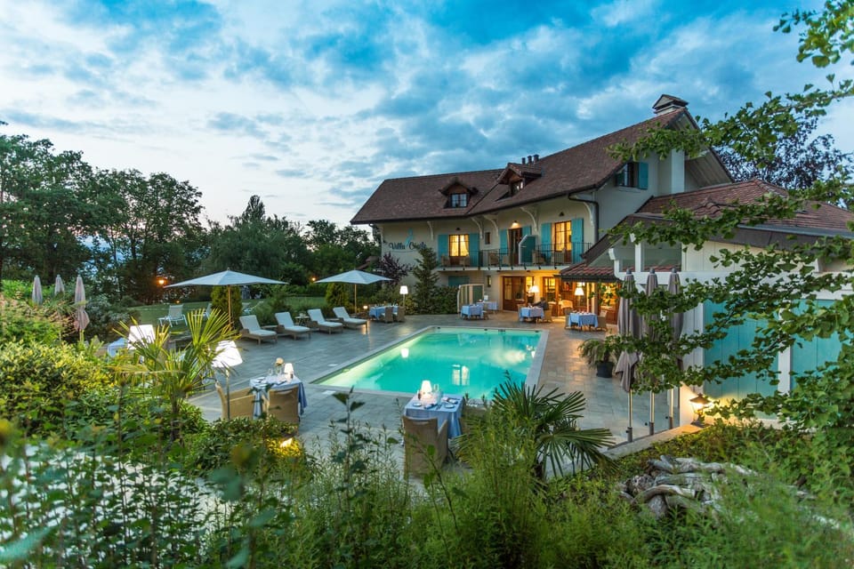 Facade/entrance, Garden, Swimming pool