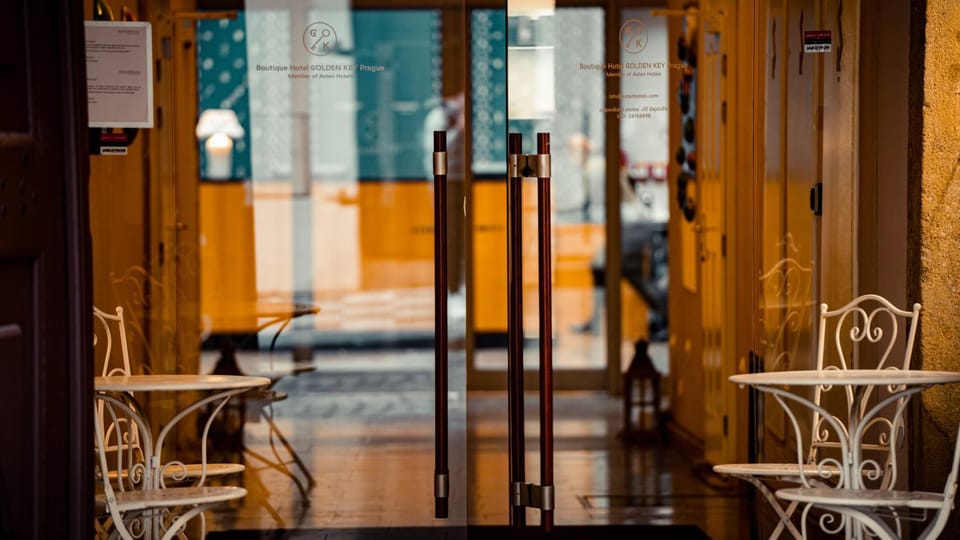Seating area