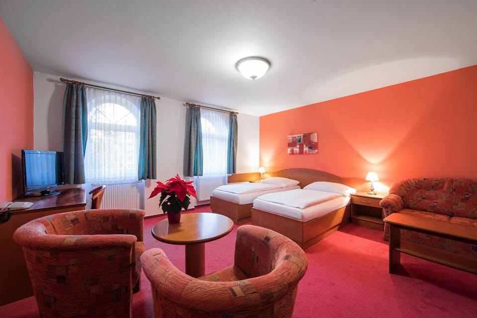 Bedroom, Family