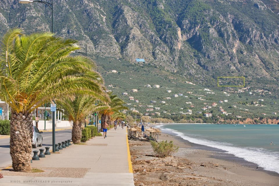 Landmark view, Mountain view, Sea view, Street view