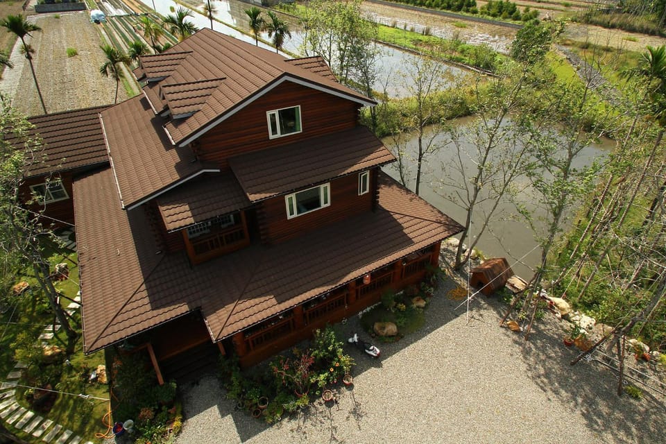 Property building, Bird's eye view, Summer, Library, View (from property/room), Balcony/Terrace, Garden view, Garden view, Area and facilities, Area and facilities