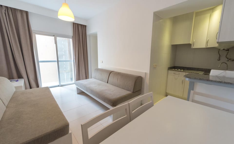 Kitchen or kitchenette, Living room, Inner courtyard view