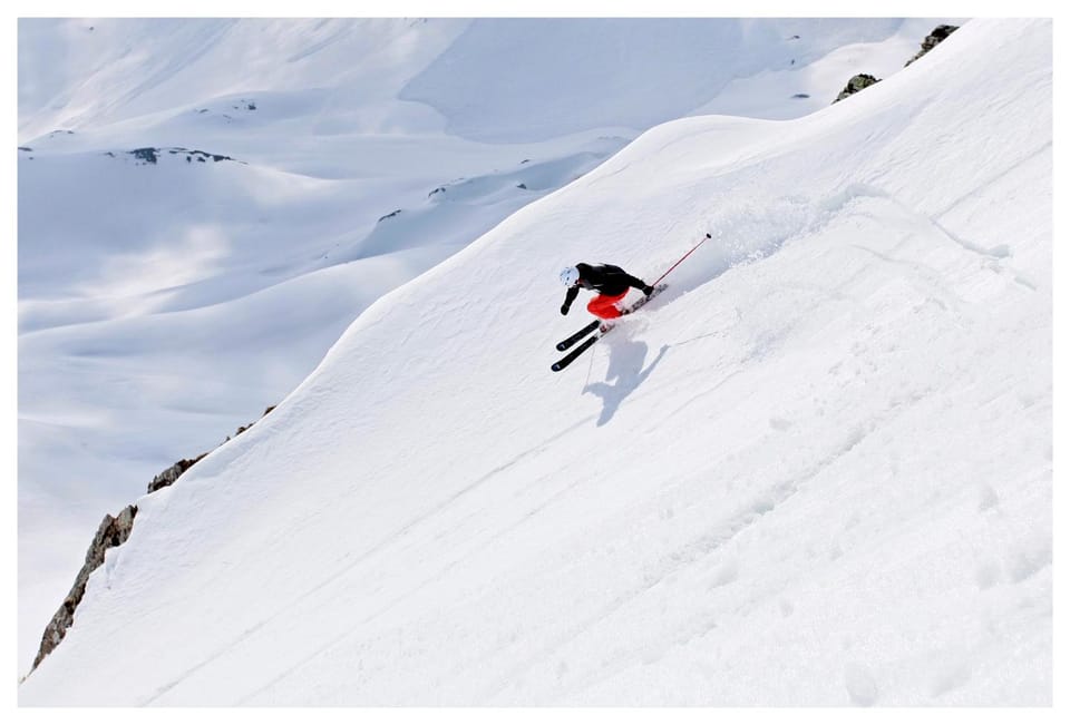 Skiing, Skiing