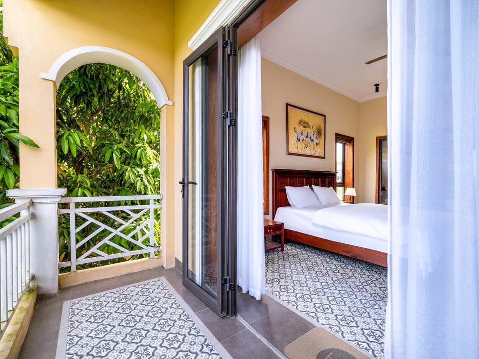 Bed, Garden, View (from property/room), Balcony/Terrace, Photo of the whole room, Bedroom, Garden view