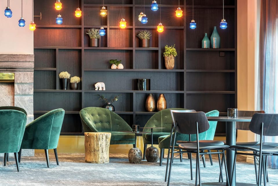 Lounge or bar