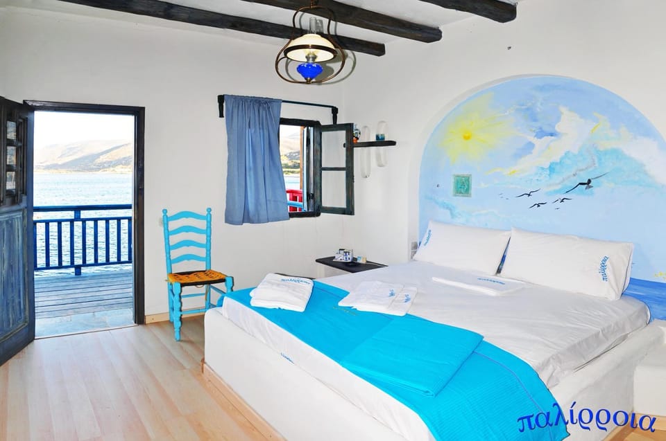 Palirroia (High Tide) House in Milos