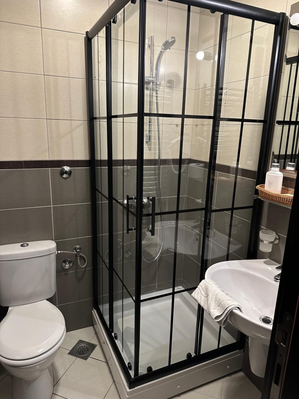 Lucic Rooms & Suites Bed and Breakfast in Budva