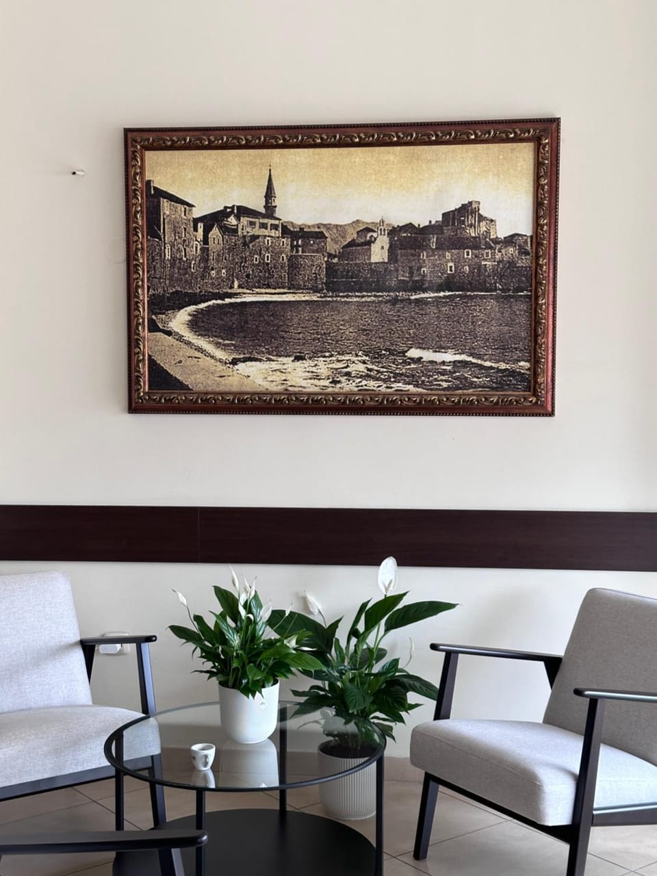 Decorative detail, Seating area
