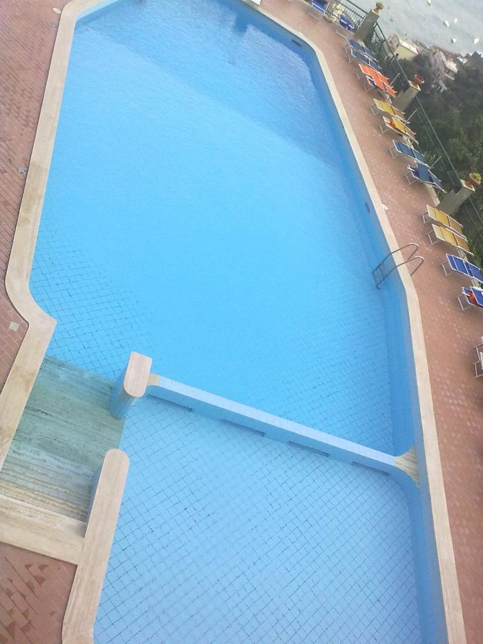 Swimming pool, Swimming pool