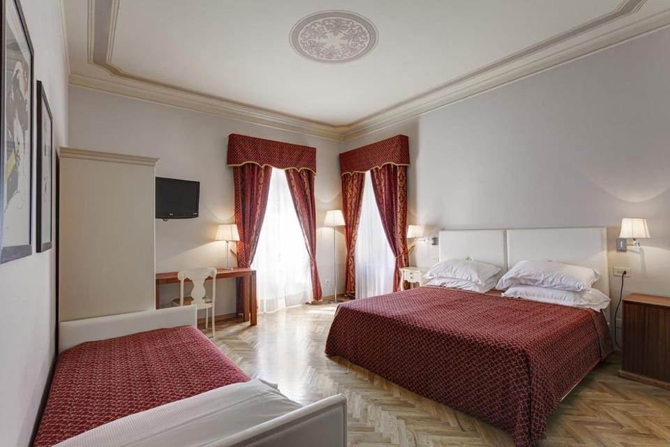 Day, Photo of the whole room, Bedroom