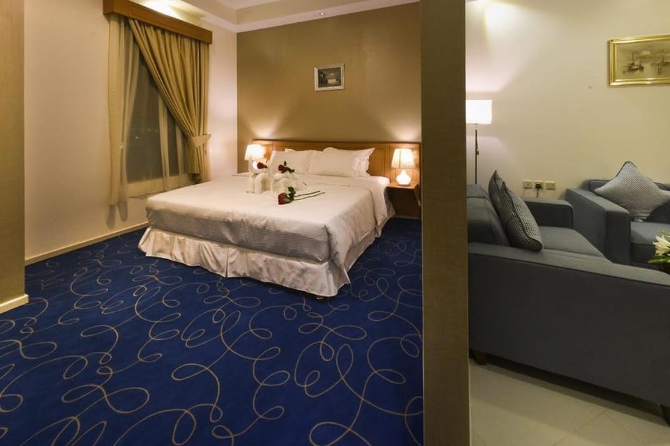 سمايا الزهور للشقق المخدومة Samaya Alzohuor Apartment hotel in Eastern Province Saudi Arabia