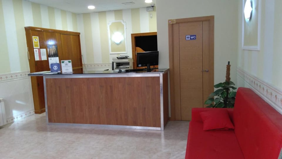Lobby or reception, Lobby or reception
