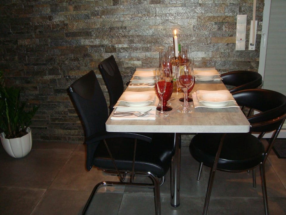 Dining area, Sunset