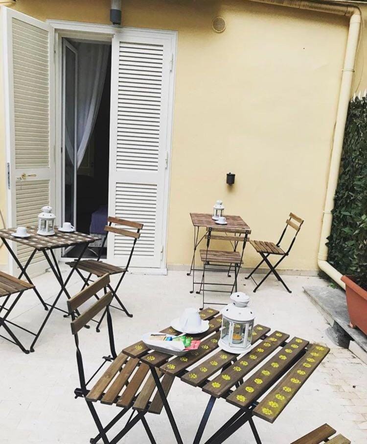 Prisca B&B Bed and Breakfast in Naples