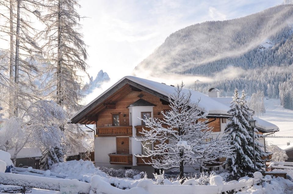 Property building, Winter