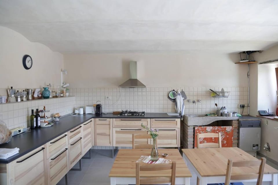 Day, Communal kitchen, On site, Italian breakfast
