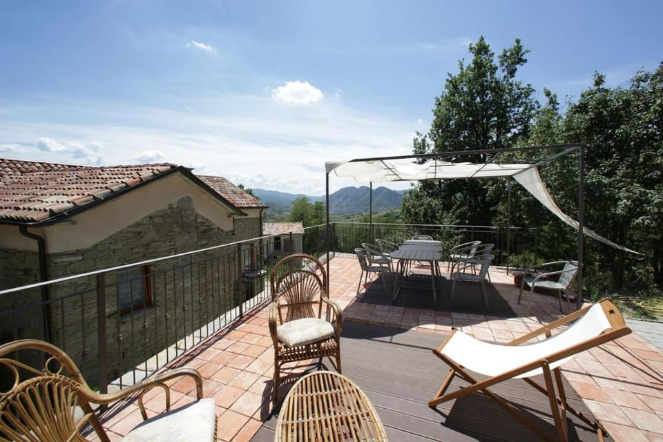 Spring, Natural landscape, Summer, Balcony/Terrace, Garden view, Mountain view