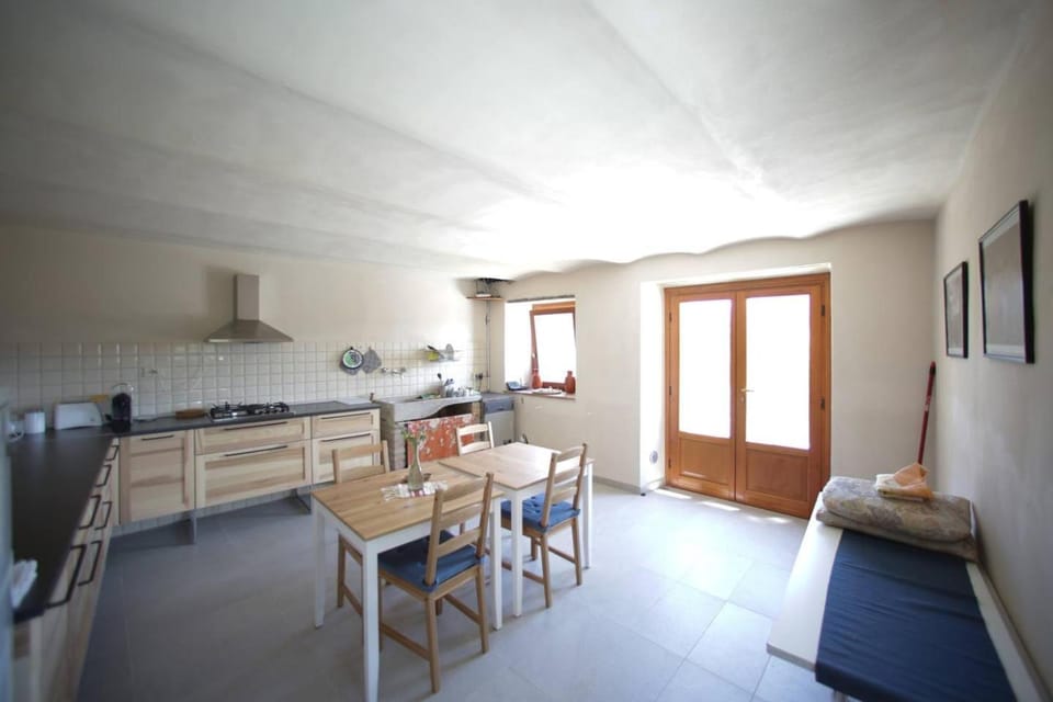 Day, Communal kitchen, On site, Italian breakfast