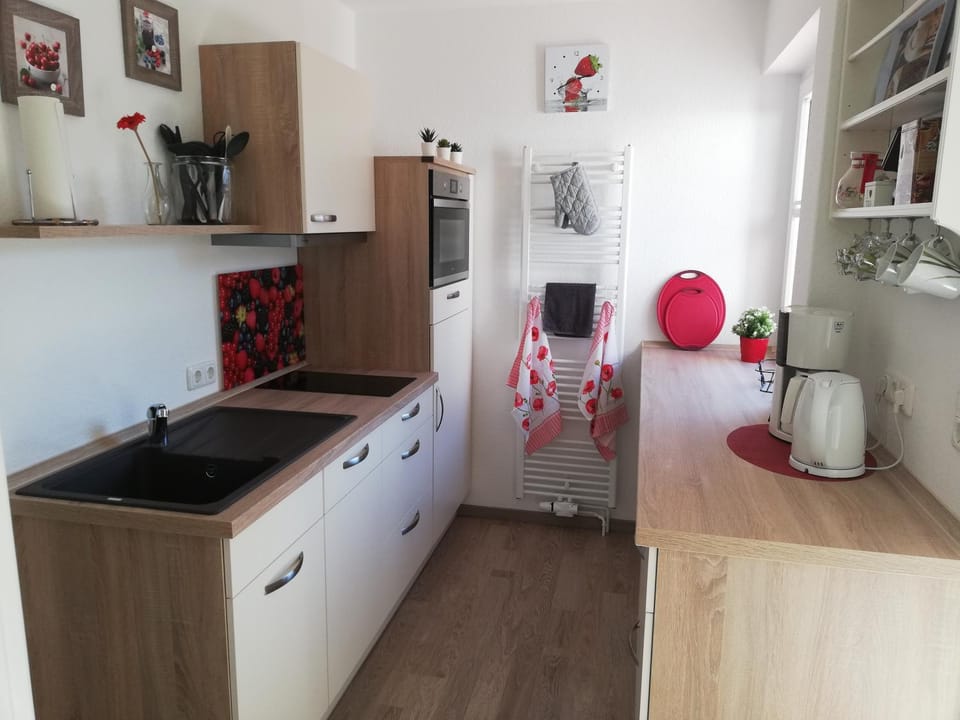 Kitchen or kitchenette, Decorative detail