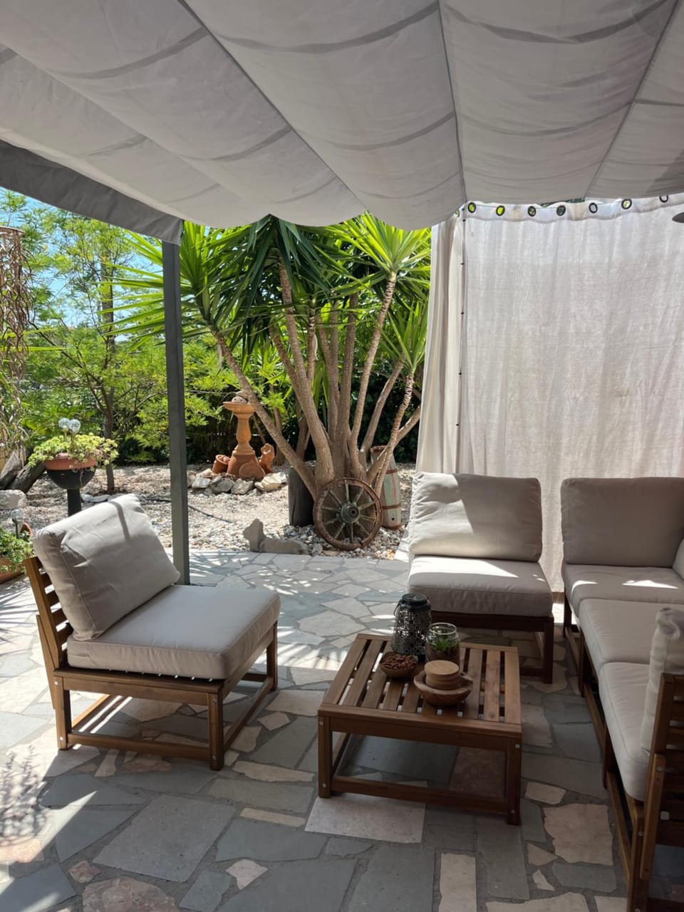Balcony/Terrace, Seating area, Garden view