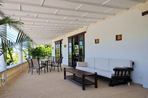 Surin villa Villa in Choeng Thale
