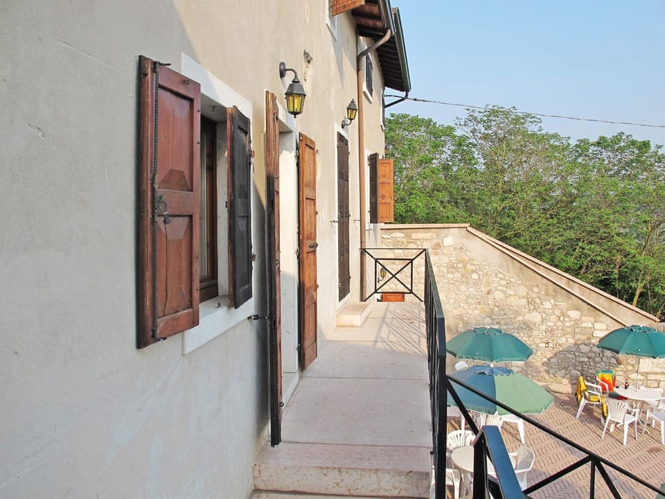 Apartment Ca' Pignoi-4 by Interhome Apartment in Garda
