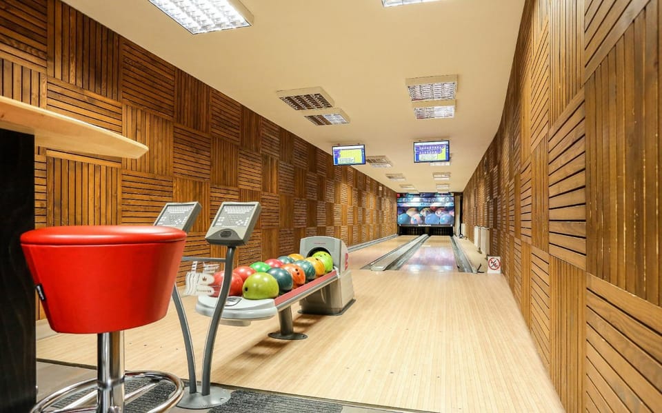 Bowling
