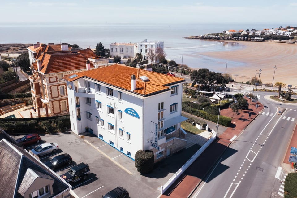 Neighbourhood, Beach, Sea view, Location, Parking